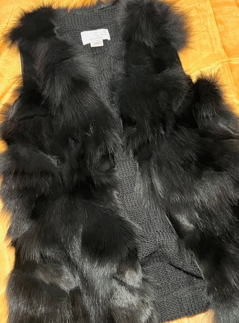 THECUE CHERQU - Plush Faux Fur Open-Front