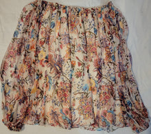 Load image into Gallery viewer, HAUTE HIPPIE - Floral Top