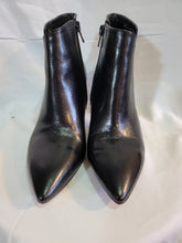 Load image into Gallery viewer, NINE WEST - Jetlag Booties