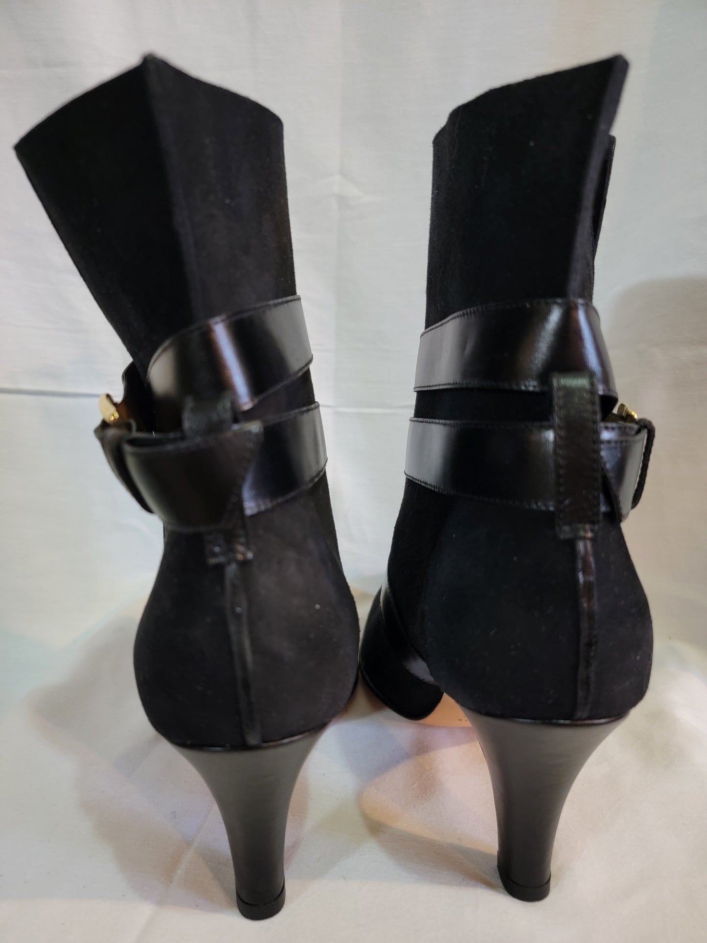 ANYI LU - Handmade Black Suede Belted Boots