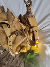 Load image into Gallery viewer, VIA REPUBBLICA - Mustard Enamel Shoulder Bag